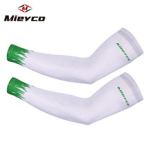 Load image into Gallery viewer, Breathable Sports Arm Sleeve Sun Protection basketball Sleeve Running Compression Sleeve Quick Dry Cycling Sleeves Arm Warmers