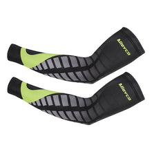 Load image into Gallery viewer, Breathable Sports Arm Sleeve Sun Protection basketball Sleeve Running Compression Sleeve Quick Dry Cycling Sleeves Arm Warmers