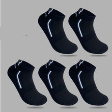 Load image into Gallery viewer, 5 Pairs/lot Men Socks Stretchy Shaping Teenagers Short Sock Suit for All Season Non-slip Durable Male Socks Hosiery New
