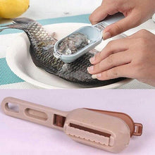 Load image into Gallery viewer, New Fish Scale Brush Scraper Kitchen Cooking Gadget Scraping Brush Fishing Tool Accessories Peeler Quick Cleaning Fish Skin

