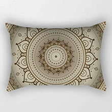 Load image into Gallery viewer, Beauty mandala  pattern pillow cases  rectangle bedroom pillow cases high quality thick  travel pillow cover size 50*30cm
